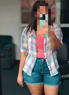 2 in 1 Full body& Body to Body Massage - masseuse in Colombo Photo 10 of 14