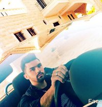 2 top master - Acompañantes masculino in Beirut