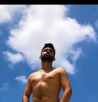 2 top master - Acompañantes masculino in Beirut
