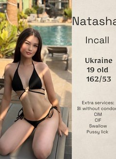 20+ Aura Models - escort agency in Dubai Photo 14 of 19