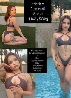 +20 VIP young fresh girls - puta in Dubai Photo 20 of 22