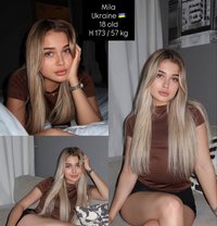 +20 VIP young fresh girls - escort in Dubai Photo 1 of 22