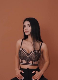 20 Yo Bahora Turkish Dreams )) - puta in Dubai Photo 1 of 6