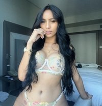 21 babygirl tight pussy 🇵🇭 mixed 🇨🇴 - escort in Ahmedabad Photo 15 of 15