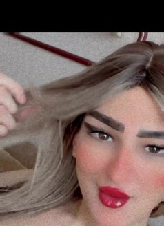مغربي 22 سنتم - Transsexual escort in Al Manama Photo 13 of 13