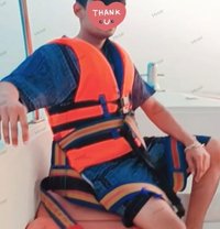 22 Teen Boy Big Dick - Acompañantes masculino in Mumbai