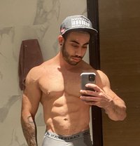 22cm Big Cock - Male escort in Dubai