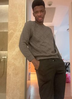 23 Cm Bbc - Male escort in Accra Photo 5 of 6