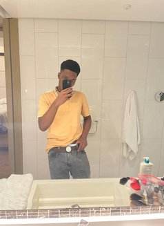 23 Cm Bbc - Male escort in Accra Photo 6 of 6