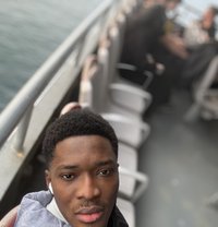 23 Cm Bbc - Male escort in Guangzhou