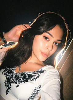 24 Hours Videos Call Service Top Mistres - Transsexual escort in Mumbai Photo 15 of 17