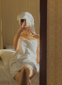 PAYMENT GIRL HAND REAL DELHI ESCORT 24x7 - puta in New Delhi Photo 2 of 3