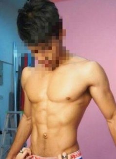 24 year college boy with big dick - Acompañantes masculino in Mumbai Photo 3 of 3