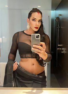 25 Gorgeous, Sexy Cd & Massager - Acompañantes masculino in New Delhi Photo 9 of 18