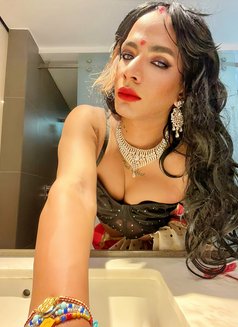 25 Paid Sexy Bubs Butt Bottom Cd - Male escort in New Delhi Photo 12 of 17