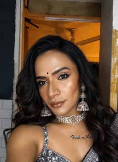 25 Sexy Classy Feminine Escort /Massager - Male escort in New Delhi Photo 21 of 21