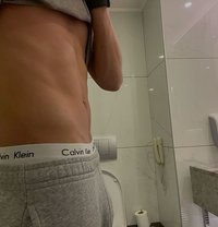2tops Bi - Male escort in Dubai