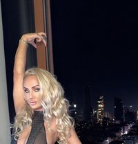 paradise - Transsexual escort in Fujairah