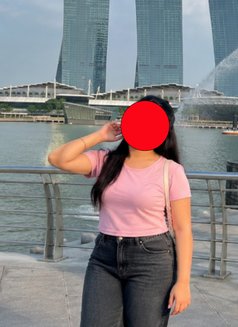 University Girls 19y,22y,27y & CAM - puta in Colombo Photo 2 of 13