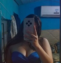 3 Tamil young girls - Col 6. - escort in Colombo