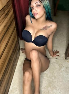 34 - +7 SHEMALE RUHI PAUL( BIG DICK) - Acompañantes transexual in New Delhi Photo 12 of 12