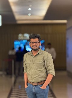 36 | Male Escort | Discreet & Open Minde - Male escort in Colombo Photo 4 of 9