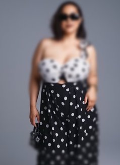 39 Years Busty Women Naziya - escort in Mumbai Photo 7 of 15