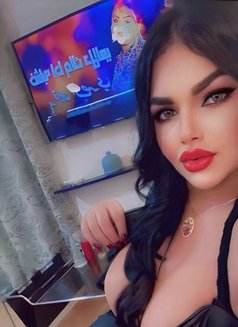 3asoula - Transsexual escort in Beirut Photo 5 of 13