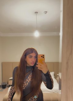 3noody 🇱🇧🇰🇼 دلوعة - Transsexual escort in Jeddah Photo 1 of 7