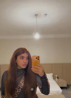 3noody 🇱🇧🇰🇼 دلوعة - Transsexual escort in Jeddah Photo 2 of 7
