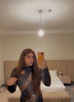 3noody 🇱🇧🇰🇼 دلوعة - Transsexual escort in Jeddah Photo 3 of 7