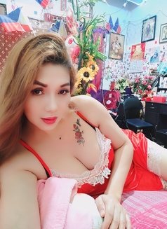 INCALL 3SOME TOP LADYBOY COME MY PLACE - Transsexual escort in Makati City Photo 26 of 30