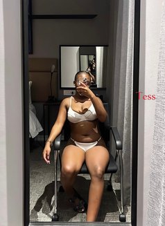 3somes & Lesshows - Agencia de putas in Kampala Photo 15 of 21