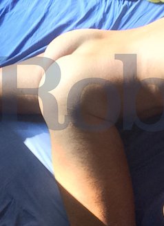 4 bi couples & cuckolds, Girls, Top men - Male escort in Abu Dhabi Photo 2 of 2