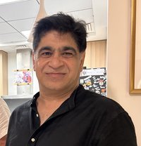 4 Girls Only-FREE Dubai Daddy 4U-NO Men - Male escort in Bangalore