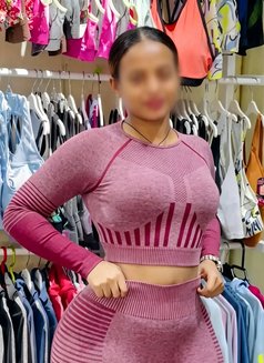 4 Hands Massage - escort in Beirut Photo 1 of 1