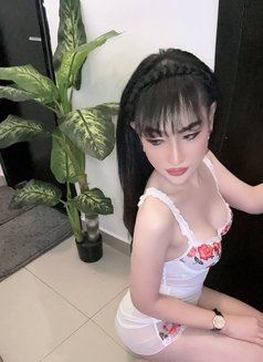 3 Ladyboys group sex top-bottom Marina - Transsexual escort in Dubai Photo 13 of 16