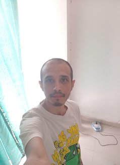 40 noida - Male escort in Noida Photo 2 of 7