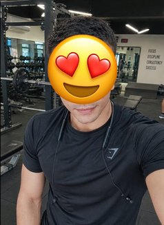 40+ Minute Timing & 7" Veiny Hard Tool - Acompañantes masculino in Mumbai Photo 2 of 2