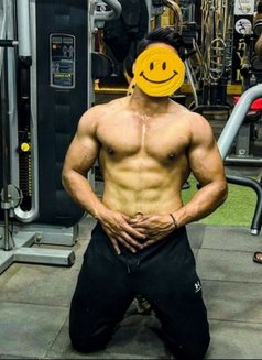 4play Oral orgasm master at Ur service - Male escort in Kochi Photo 5 of 5