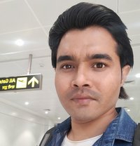 5 H4 H84 J - Acompañantes masculino in New Delhi