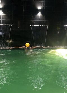 6’3ft Bodybuilder (Only for Females) - Male escort in Gurgaon Photo 1 of 3