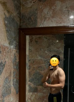 6’3ft Bodybuilder (Only for Females) - Male escort in Gurgaon Photo 3 of 3