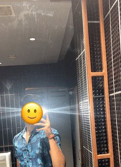 6’3ft Bodybuilder( Only for Females) - Male escort in Gurgaon Photo 5 of 8