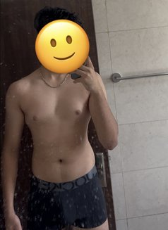 6’3ft Bodybuilder( Only for Females) - Male escort in Gurgaon Photo 7 of 8