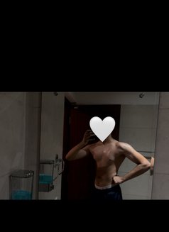 6’3ft Tall Fitness Freak! - Male escort in New Delhi Photo 10 of 10