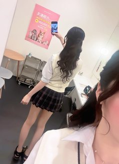6827 - puta in Tokyo Photo 2 of 2