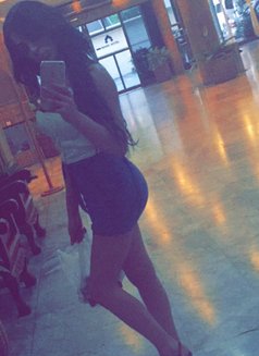 شيميل 69 - Acompañantes transexual in Al Manama Photo 9 of 18