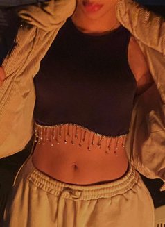 شيميل 69 - Transsexual escort in Al Manama Photo 5 of 11