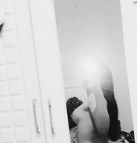 พอลลาร์เทย์เลอร์ 69 นวด - masseuse in Dubai